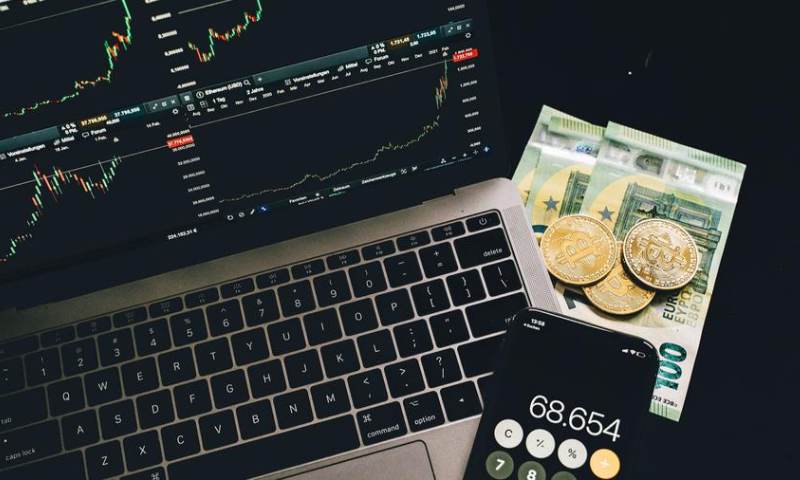 Cryptocurrency Demystified: Unraveling the Digital Currency Phenomenon